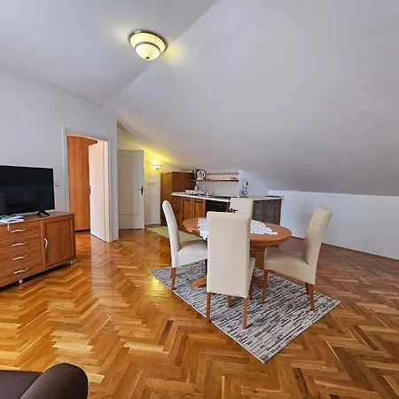 Lejlighed Mit Balkon Und Meerblick By Interhome Novi Vinodolski