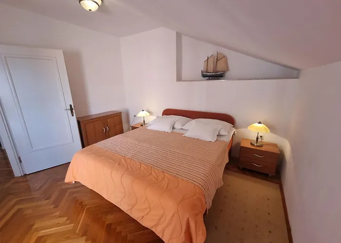 Mit Balkon Und Meerblick By Interhome Apartment *